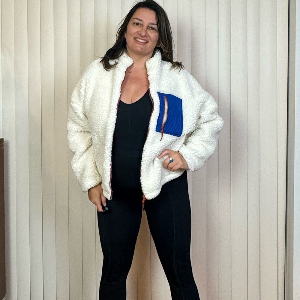 FABLETICS Rylan Sherpa Jacket Size Medium - Picture 6 of 8